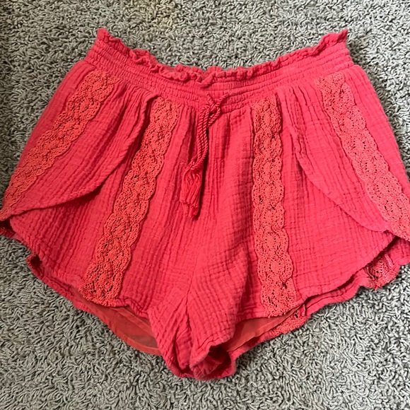 American Eagle Outfitters Pants - American Eagle Bright Orange Flowy Shorts
